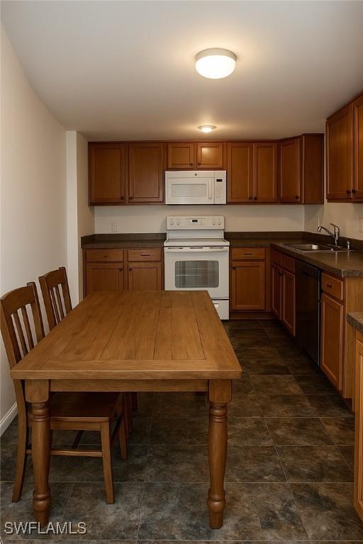 1847 Henderson Ave, Fort Myers, FL 33916 - photo 3