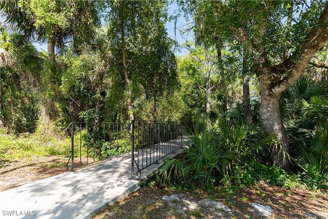 11273 Coimbra Ln, Bonita Springs, FL 34135