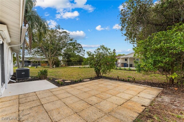 10621 Baytree Ct, Lehigh Acres, FL 33936 - photo 33