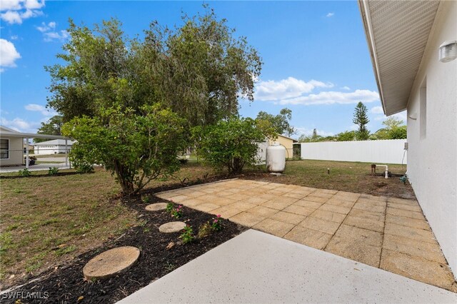 10621 Baytree Ct, Lehigh Acres, FL 33936 - photo 34