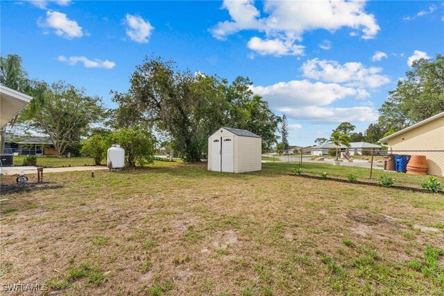 10621 Baytree Ct, Lehigh Acres, FL 33936 - photo 35