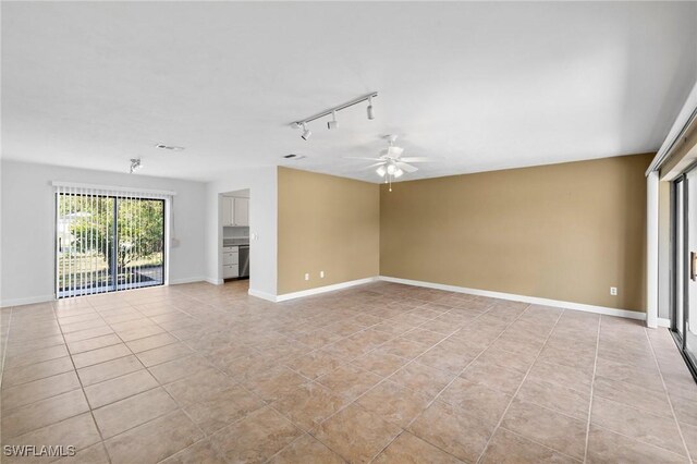 10621 Baytree Ct, Lehigh Acres, FL 33936 - photo 4