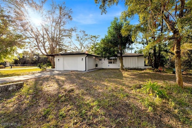 2362 Harvard Ave, Fort Myers, FL 33907 - photo 1