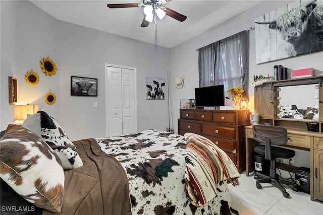 bedroom with a closet and a ceiling fan