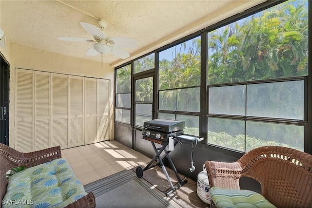 8336 Charter Club Cir Unit 5, Fort Myers, FL 33919 - sunroom featuring a ceiling fan