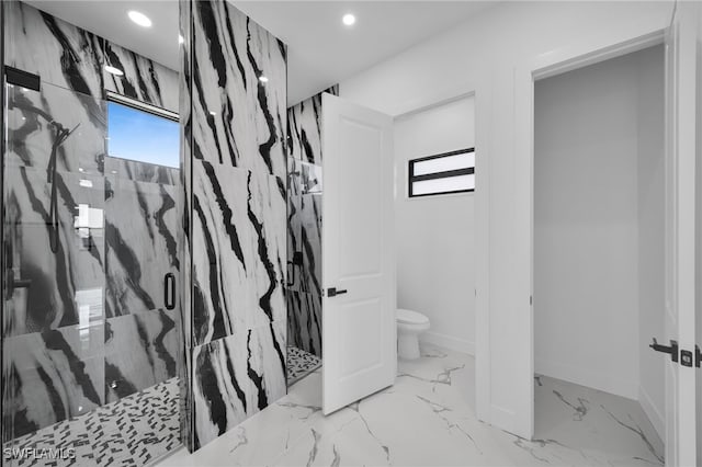 bathroom featuring baseboards, recessed lighting, toilet, a marble finish shower, and marble finish floor
