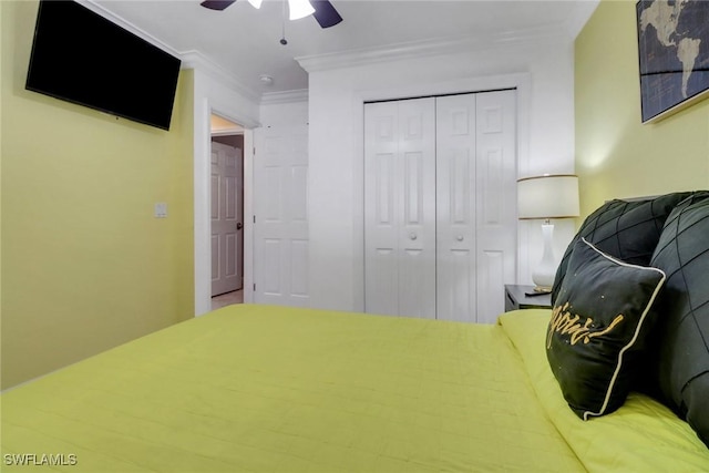 2420 6th Ave SE, Naples, FL 34117 - bedroom featuring crown molding, a closet, and ceiling fan