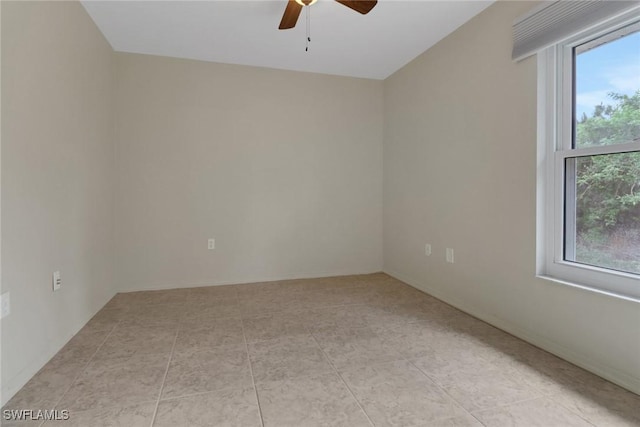 empty room with a ceiling fan