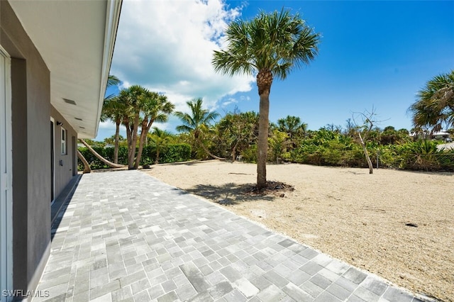 446 Lake Murex Cir, Sanibel, FL 33957 - view of patio