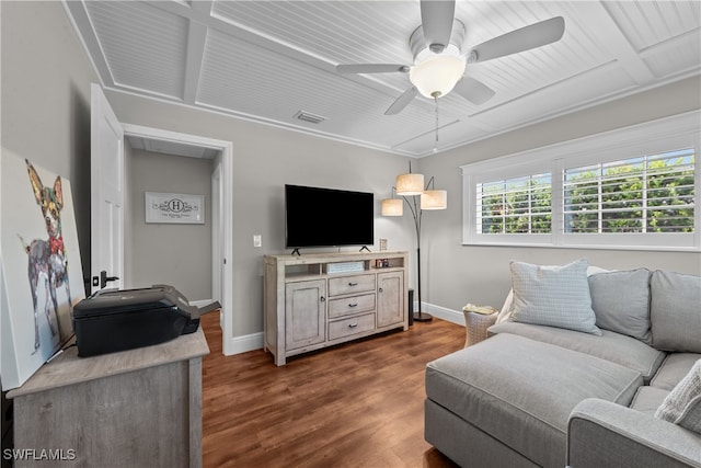 living area featuring dark wood-type flooring, visible vents, baseboards, and ceiling fan
