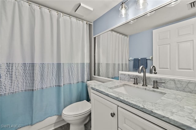 full bathroom featuring visible vents, shower / tub combo with curtain, toilet, and vanity