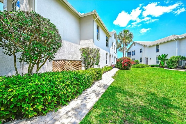 27071 Lake Harbor Ct Unit 103, Bonita Springs, FL 34134 - view of grassy yard