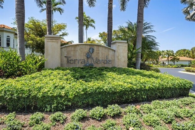 2387 Terra Verde Ln Unit 2387, Naples, FL 34105 - view of community sign