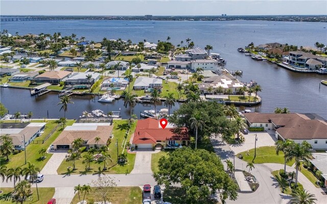 5347 Malibu Ct, Cape Coral, FL 33904 - photo 2
