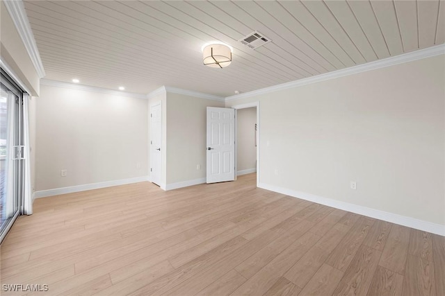 spare room featuring crown molding, light wood-style flooring, baseboards, recessed lighting, and wooden ceiling