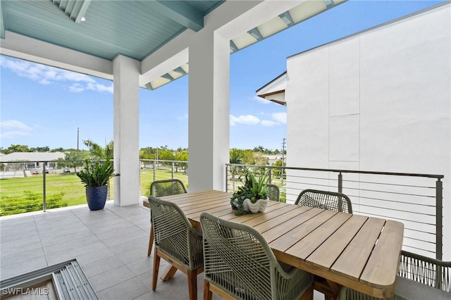 201 8th St S Unit 301, Naples, FL 34102 - view of balcony