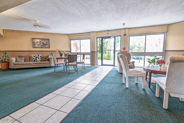 3706 Broadway Unit 5, Fort Myers, FL 33901 - interior space featuring a textured wall, tile patterned flooring, and a textured ceiling