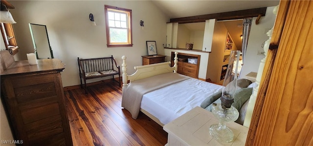 3105 Secretariat Dr, Labelle, FL 33935 - bedroom featuring baseboards and wood-type flooring