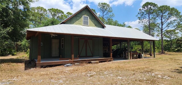 3105 Secretariat Dr, Labelle, FL 33935 - view of front of house with a ceiling fan