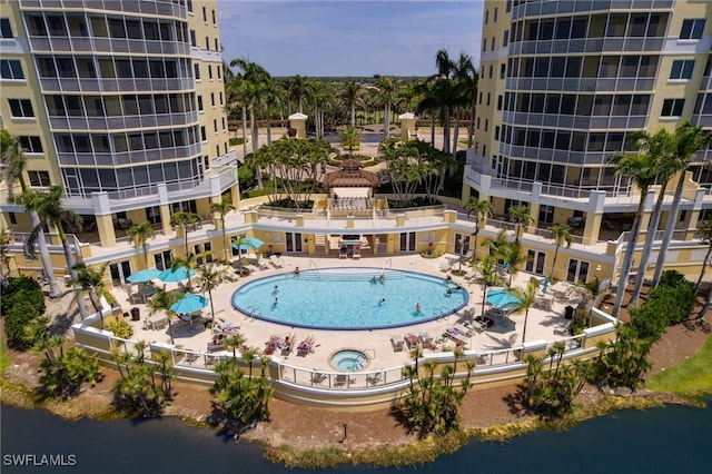 4761 W Bay Blvd Unit 303, Estero, FL 33928 - view of community pool