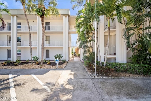 1624 Pine Valley Dr Unit 115, Fort Myers, FL 33907 - view of building exterior