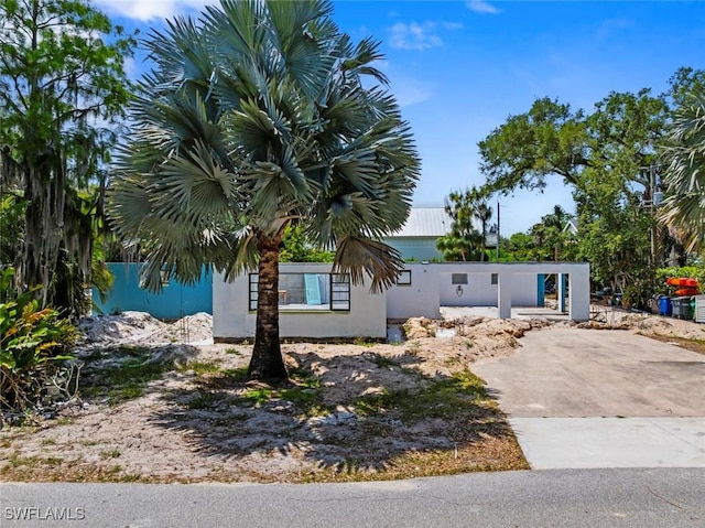 10390 River Dr, Bonita Springs, FL 34135
