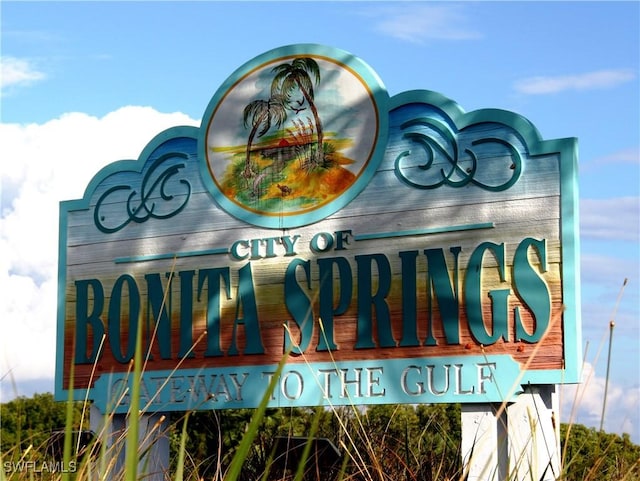 10390 River Dr, Bonita Springs, FL 34135