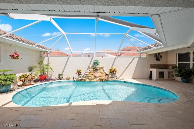 9046 Astonia Way, Estero, FL 33967 - view of swimming pool featuring a lanai, a patio, and a fenced in pool