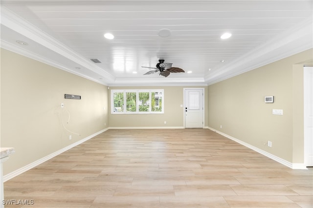 1135 7th St S, Naples, FL 34102 - empty room featuring ceiling fan, ornamental molding, light wood-style floors, and recessed lighting