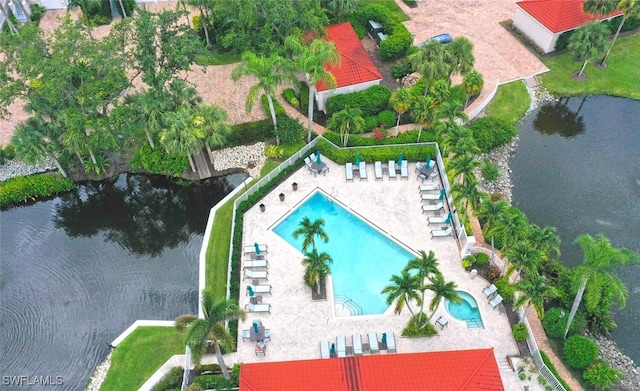 1560 Clermont Dr Unit D101, Naples, FL 34109 - photo 27