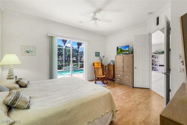 2783 Island Pond Ln, Naples, FL 34119 - bedroom with a ceiling fan, crown molding, access to exterior, and light wood-type flooring