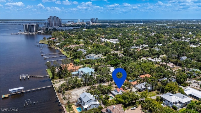 bird's eye view featuring a water view