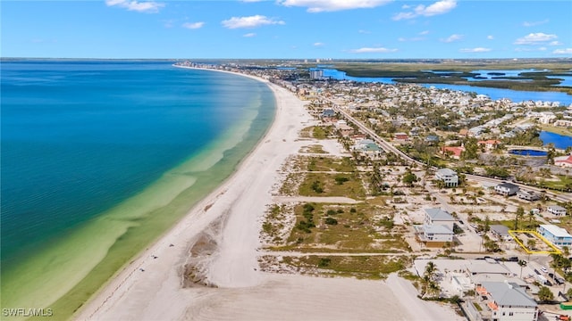 61 Flamingo St, Fort Myers Beach, FL 33931
