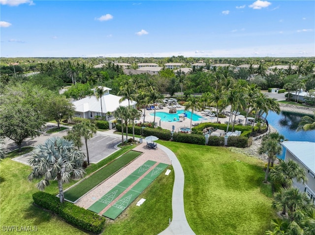 bird's eye view of a pool area