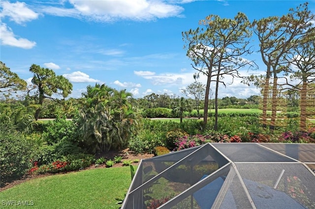 25011 Goldcrest Dr, Bonita Springs, FL 34134 - view of parking / parking lot