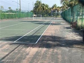 142 Santa Clara Dr Unit 7, Naples, FL 34104 - view of sport court