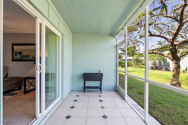 view of unfurnished sunroom