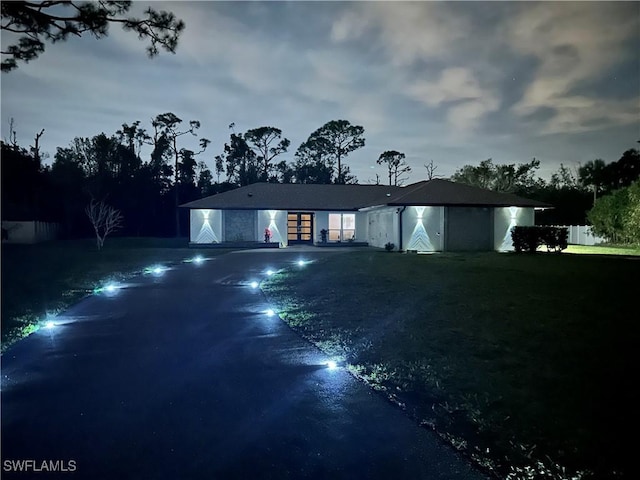 3795 Liberty Sq, Fort Myers, FL 33908 - ranch-style home with driveway