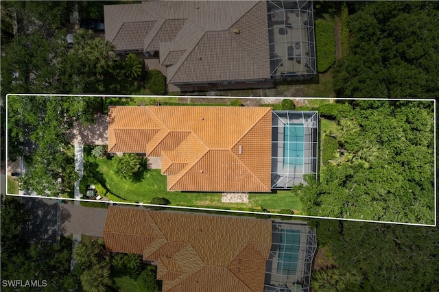 2733 Island Pond Ln, Naples, FL 34119 - view from above of property with property parcel outlined
