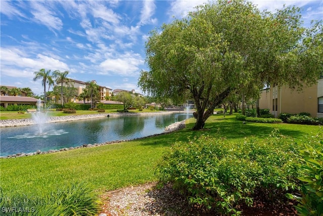184 Vintage Cir Unit N202, Naples, FL 34119 - property view of water