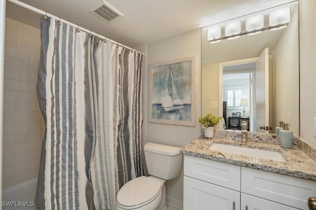 full bathroom featuring shower / bath combo with shower curtain, visible vents, toilet, and vanity