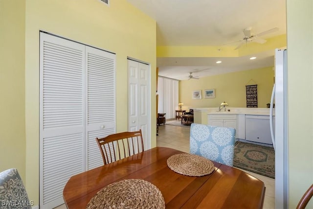 dining area featuring recessed lighting and a ceiling fan