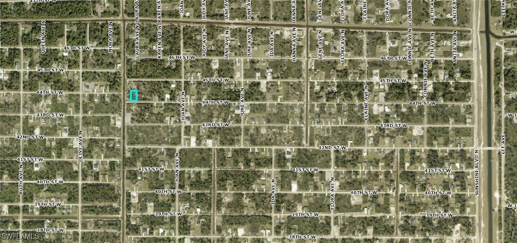 3016 44th St W, Lehigh Acres, FL 33971