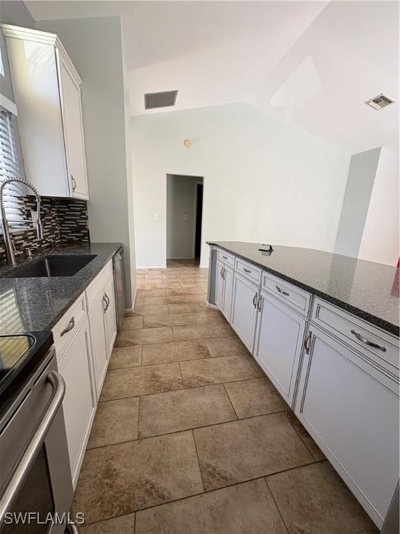 5560 Longleaf Dr, North Fort Myers, FL 33917 - photo 13