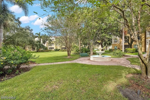11541 Villa Grand Unit 817, Fort Myers, FL 33913 - view of yard