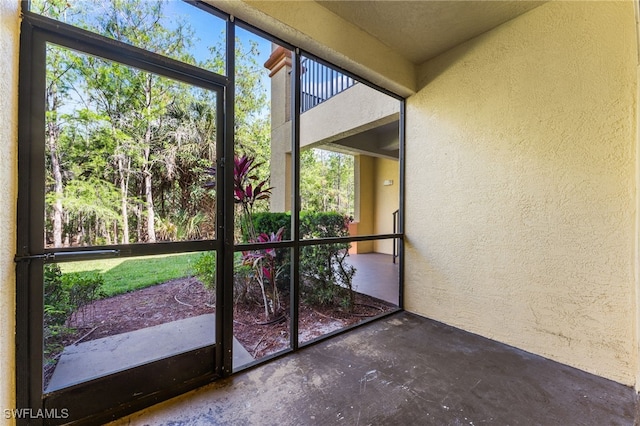 7940 Preserve Cir Unit 914, Naples, FL 34119 - view of unfurnished sunroom