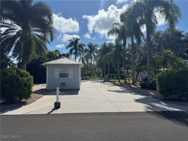 5990 Maplewood Ct, Fort Myers, FL 33905 - photo 1