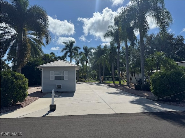 5990 Maplewood Ct, Fort Myers, FL 33905 - photo 3
