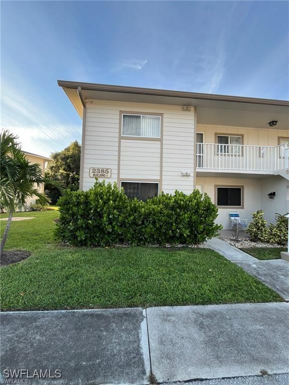 2385 Naples Trace Cir Unit 1, Naples, FL 34109 - view of building exterior