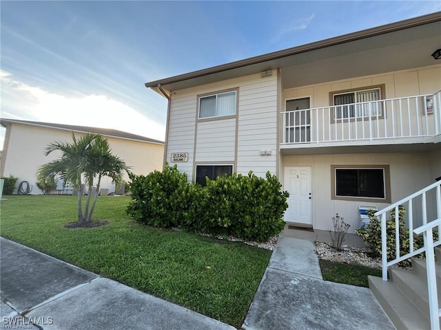 2385 Naples Trace Cir Unit 1, Naples, FL 34109 - view of building exterior
